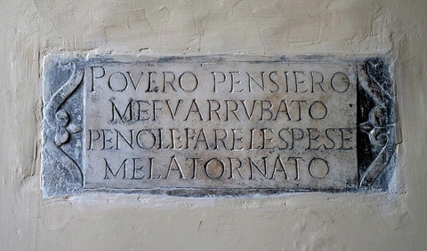 Lapide vico Pensiero